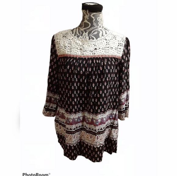 Umgee Tops - Cute Little Umgee Top🌹